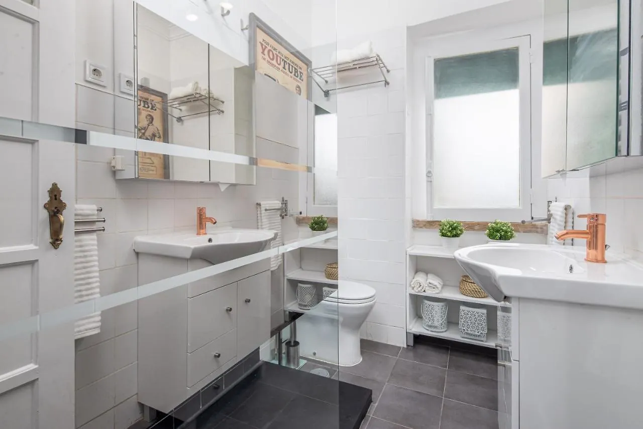 Classy 4Bdr Apartment W/ Balcony By Lovelystay Lisboa